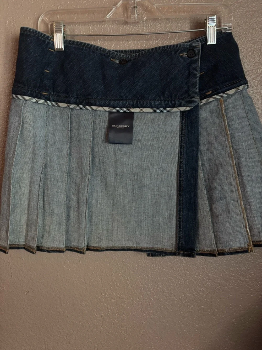 Burberry Dark Blue Denim Pleated Mini Skirt with Brown Double Belts - Picture 9 of 11